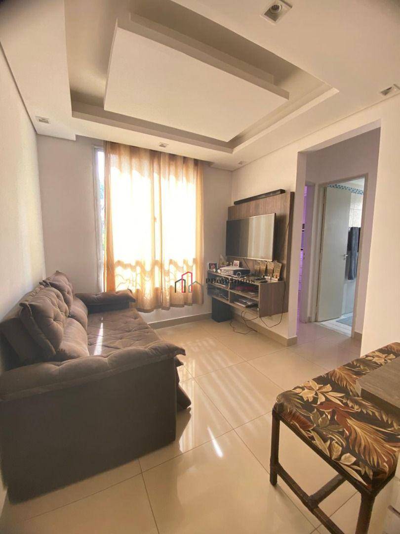 Apartamento à venda com 2 quartos, 45m² - Foto 1