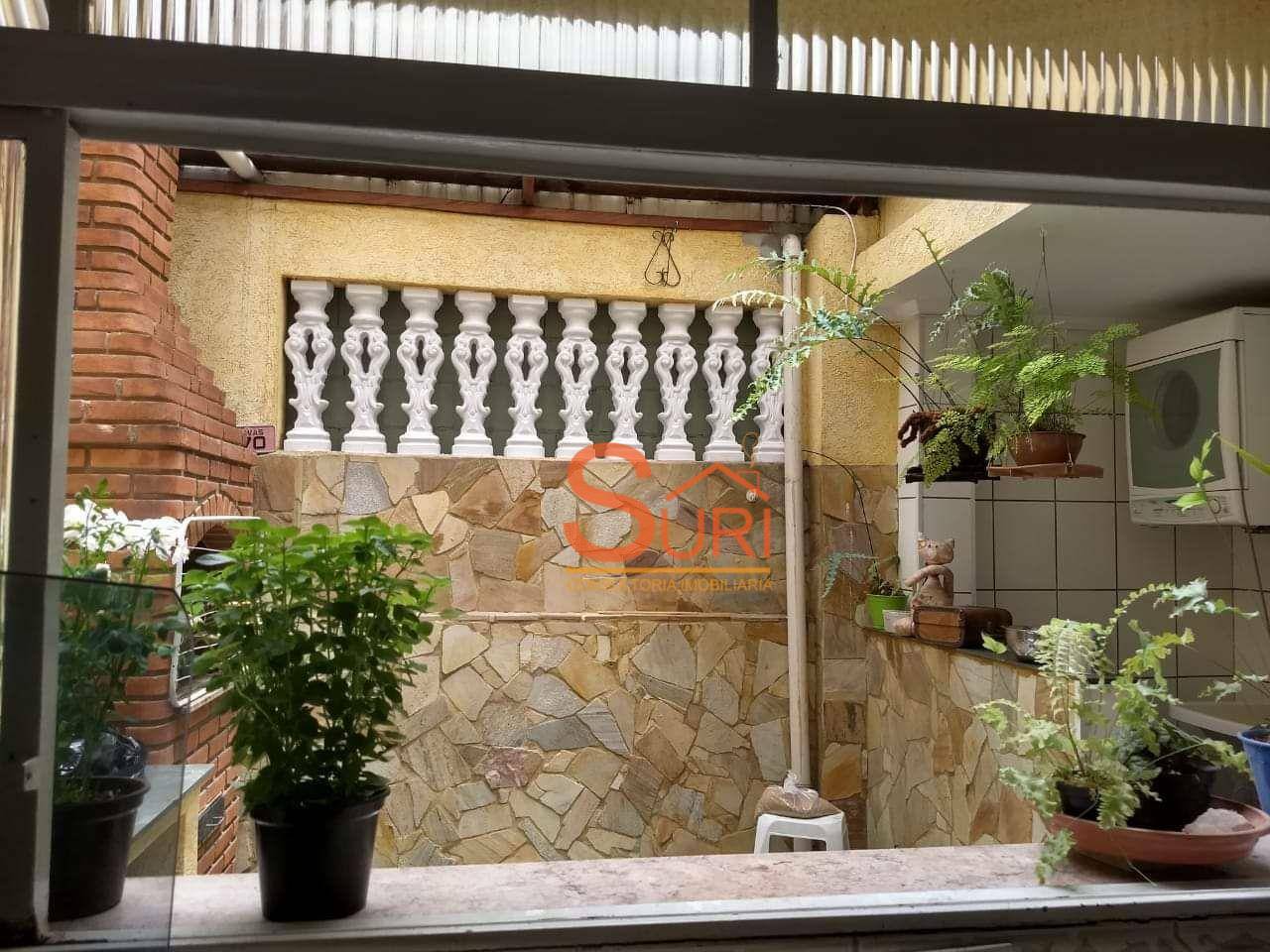 Sobrado à venda com 3 quartos, 141m² - Foto 1