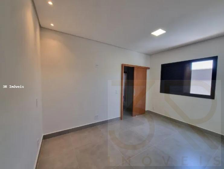 Casa de Condomínio à venda com 3 quartos, 250m² - Foto 14