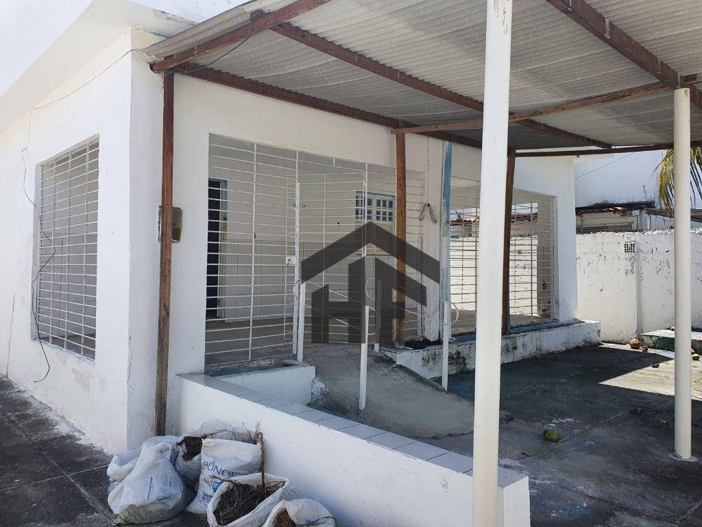 Casa à venda com 3 quartos, 185m² - Foto 5