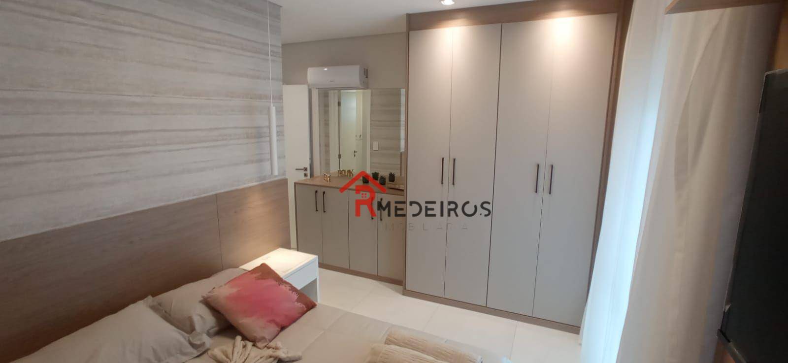 Apartamento à venda com 3 quartos, 134m² - Foto 13