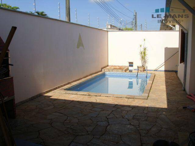 Casa à venda com 4 quartos, 196m² - Foto 29