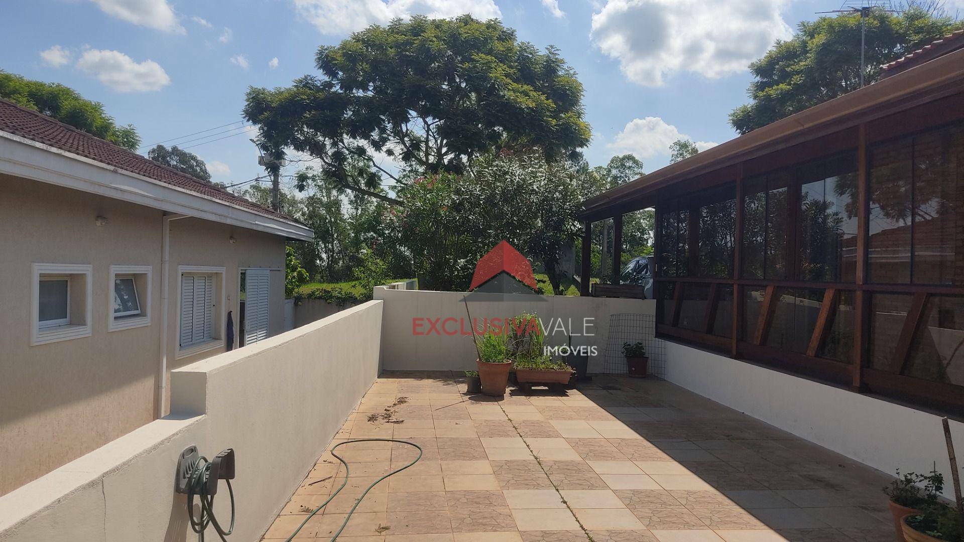 Casa de Condomínio à venda com 4 quartos, 230m² - Foto 27