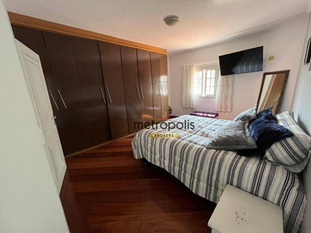 Casa à venda com 3 quartos, 330m² - Foto 37