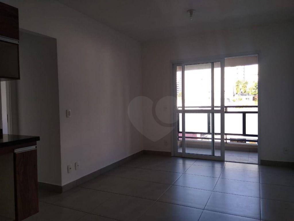 Apartamento à venda com 1 quarto, 38m² - Foto 13