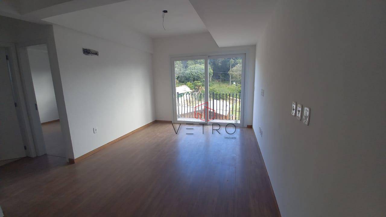 Apartamento à venda com 2 quartos, 62m² - Foto 1