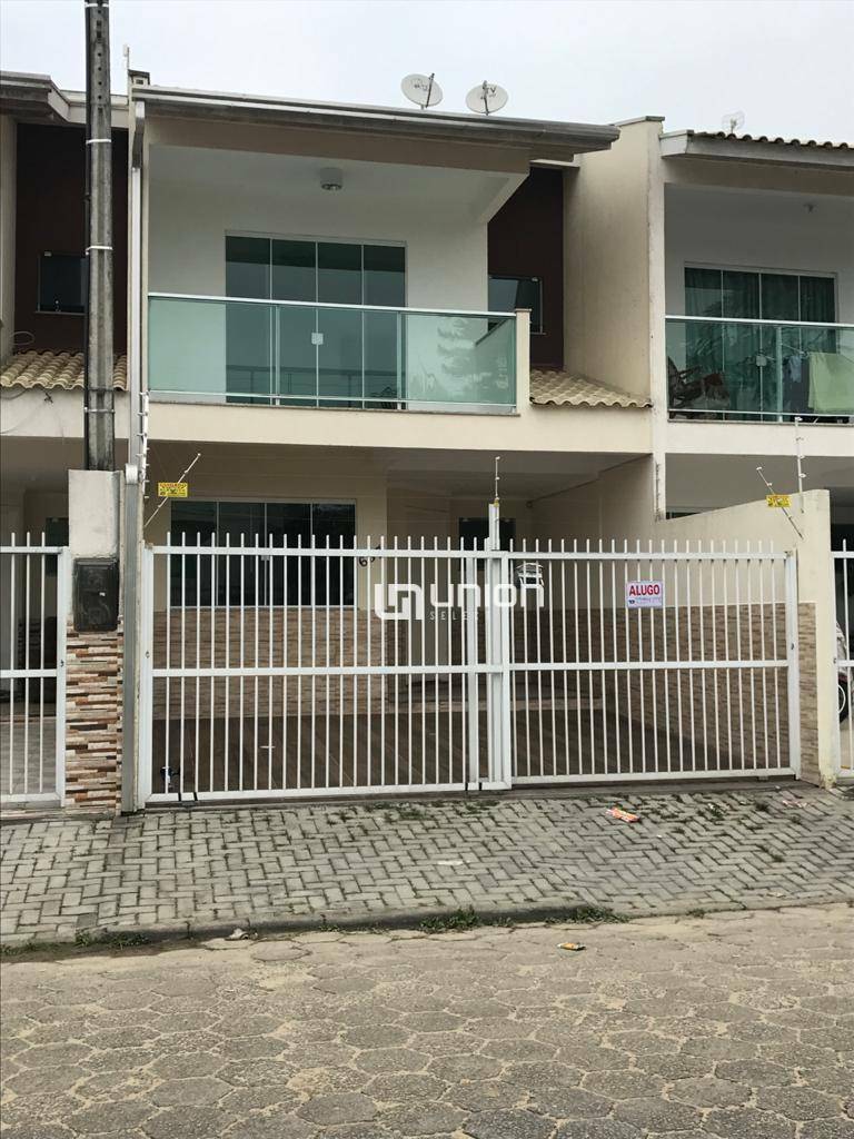 Sobrado à venda com 3 quartos, 118m² - Foto 2