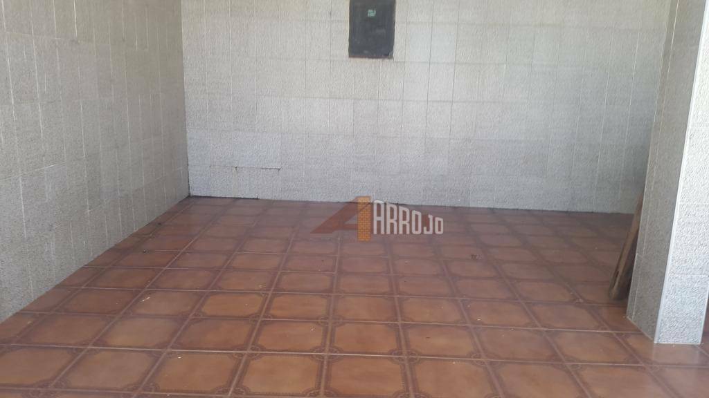 Casa à venda com 4 quartos, 123m² - Foto 19