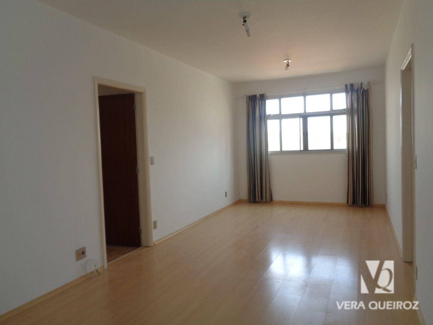 Apartamento para alugar com 2 quartos, 91m² - Foto 3