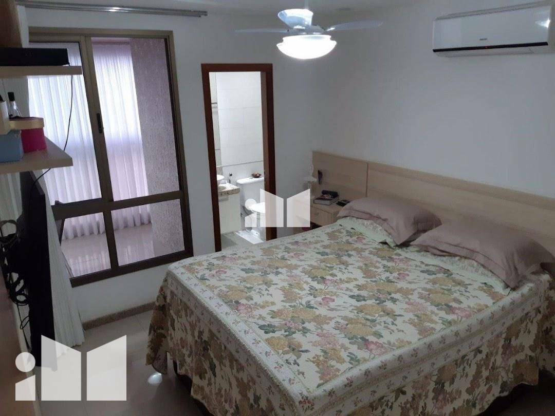 Apartamento à venda com 4 quartos, 165m² - Foto 9