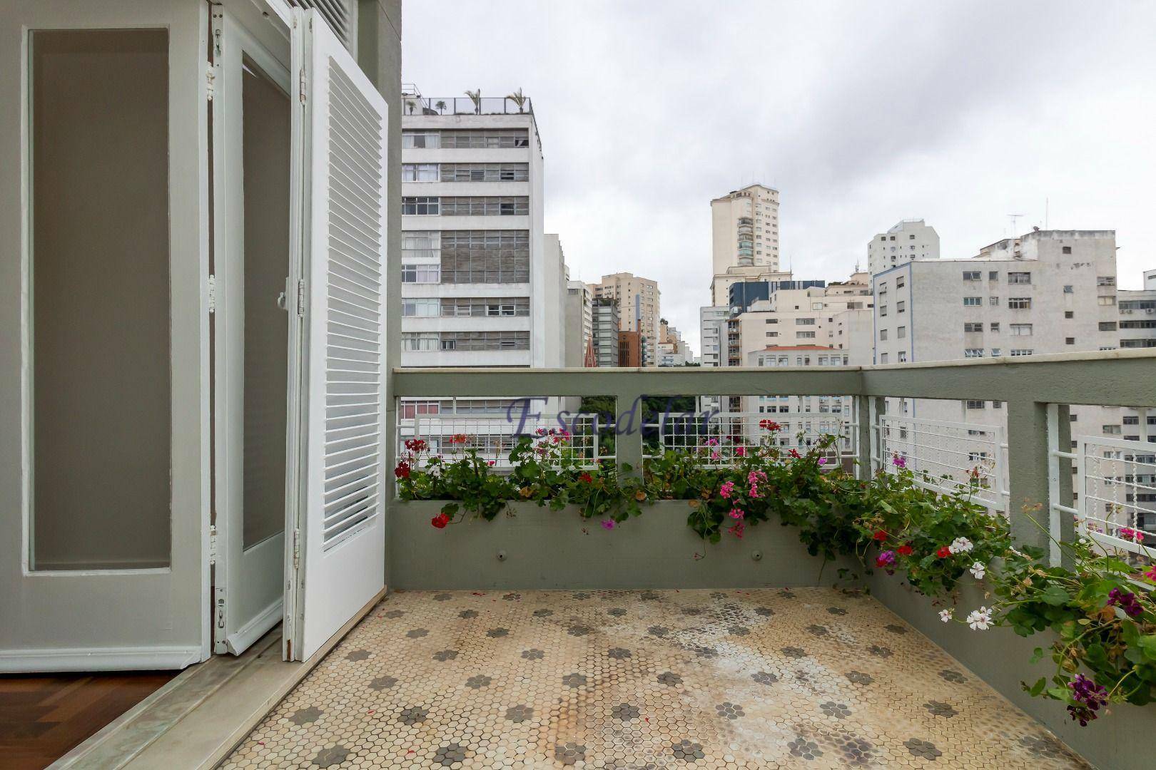 Apartamento à venda com 3 quartos, 239m² - Foto 27