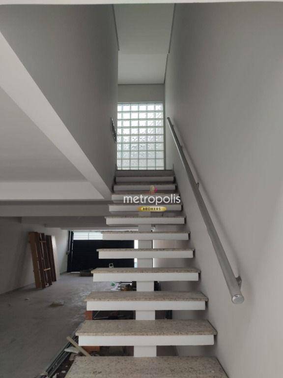 Sobrado à venda com 3 quartos, 250m² - Foto 8