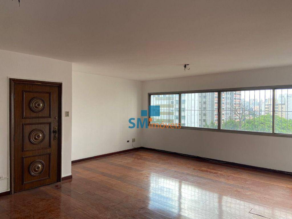 Apartamento à venda com 4 quartos, 234m² - Foto 2