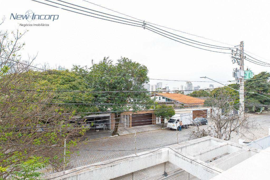 Sobrado à venda com 3 quartos, 197m² - Foto 29