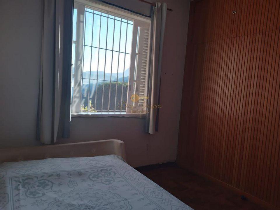 Casa à venda com 3 quartos, 200m² - Foto 16