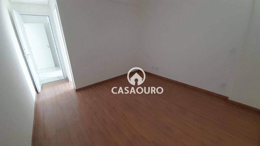 Apartamento à venda com 3 quartos, 119m² - Foto 12