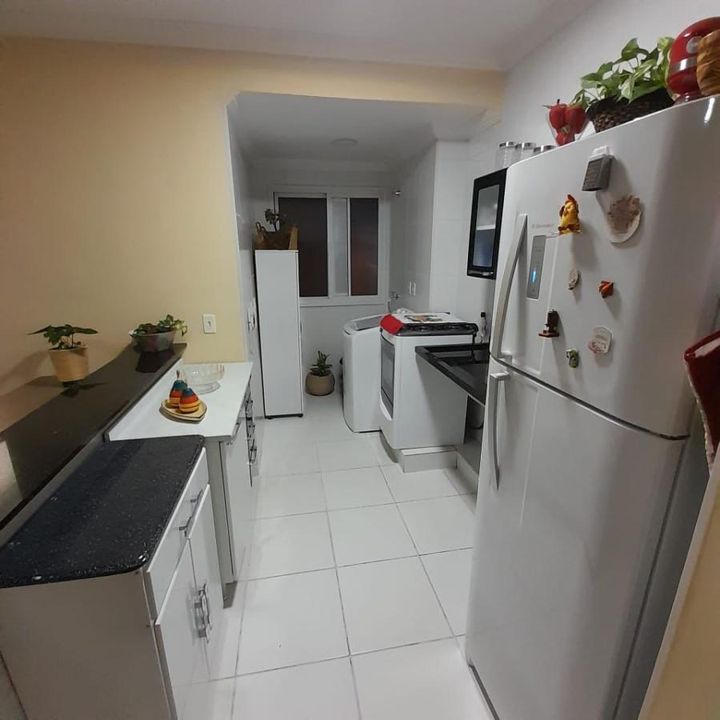 Apartamento à venda com 2 quartos, 62m² - Foto 11