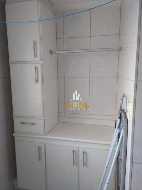 Apartamento para alugar com 2 quartos, 70m² - Foto 12