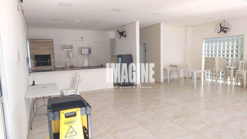 Apartamento à venda com 2 quartos, 42m² - Foto 29