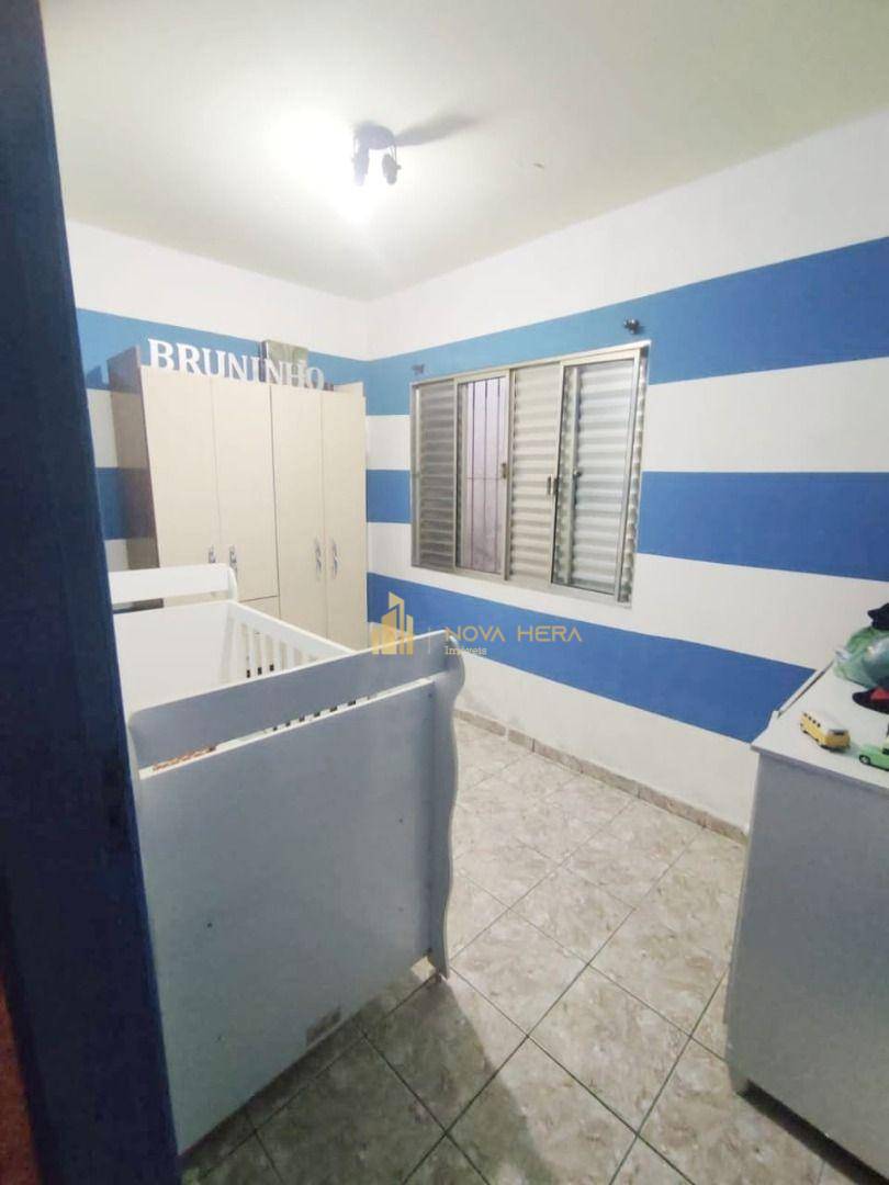 Casa à venda com 3 quartos, 150m² - Foto 2