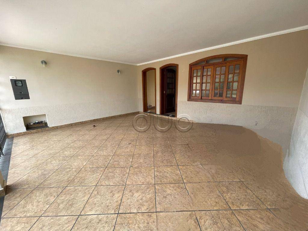 Casa, 3 quartos, 145 m² - Foto 2
