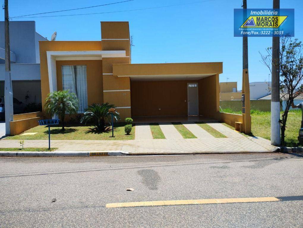 Casa de Condomínio à venda com 3 quartos, 250m² - Foto 1