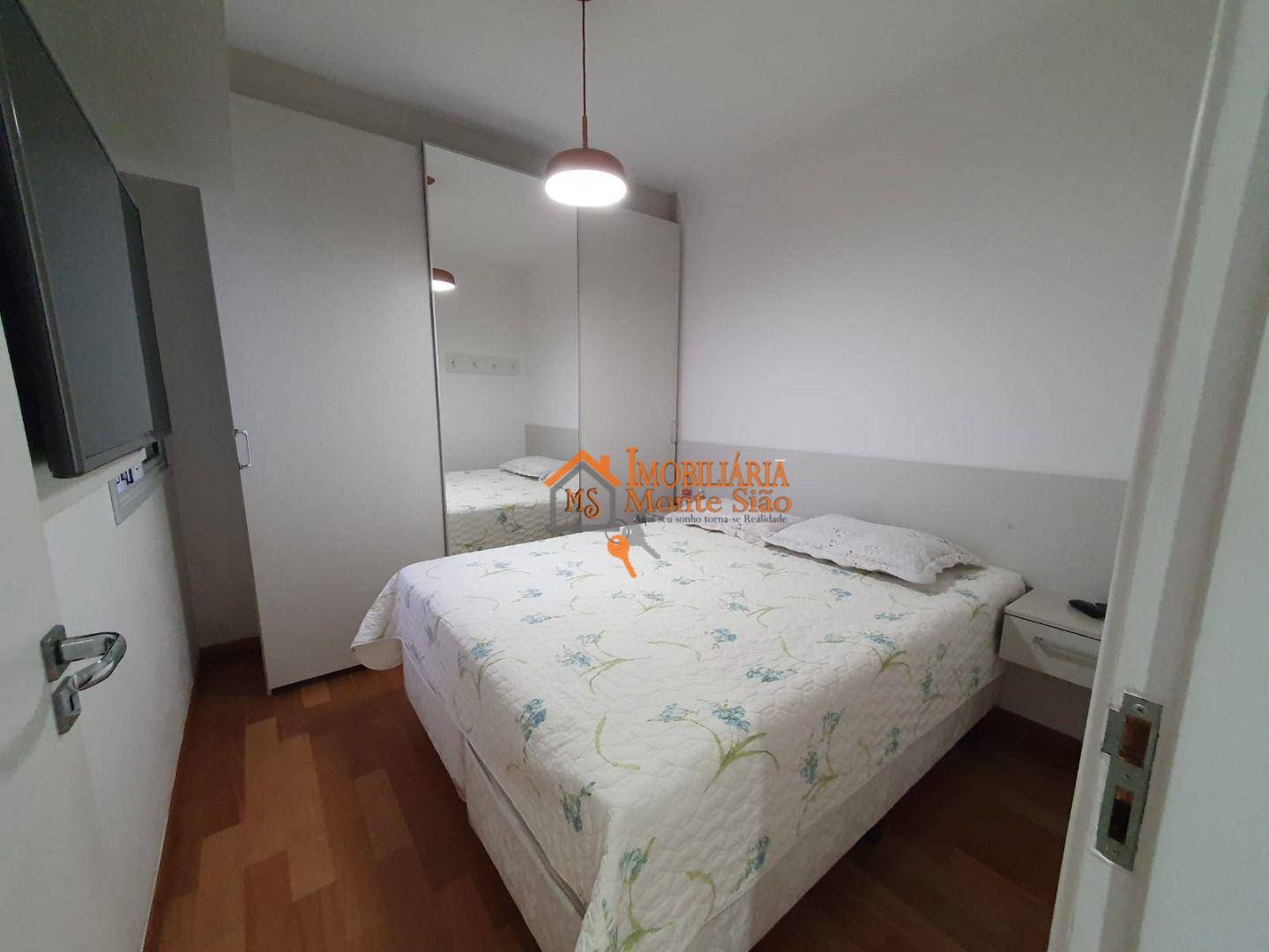 Apartamento à venda com 3 quartos, 80m² - Foto 4