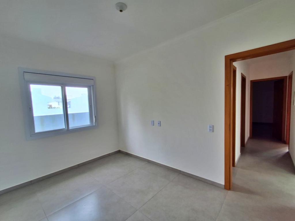 Casa à venda com 3 quartos, 121m² - Foto 11