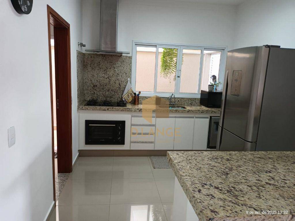 Casa de Condomínio à venda com 3 quartos, 187m² - Foto 2