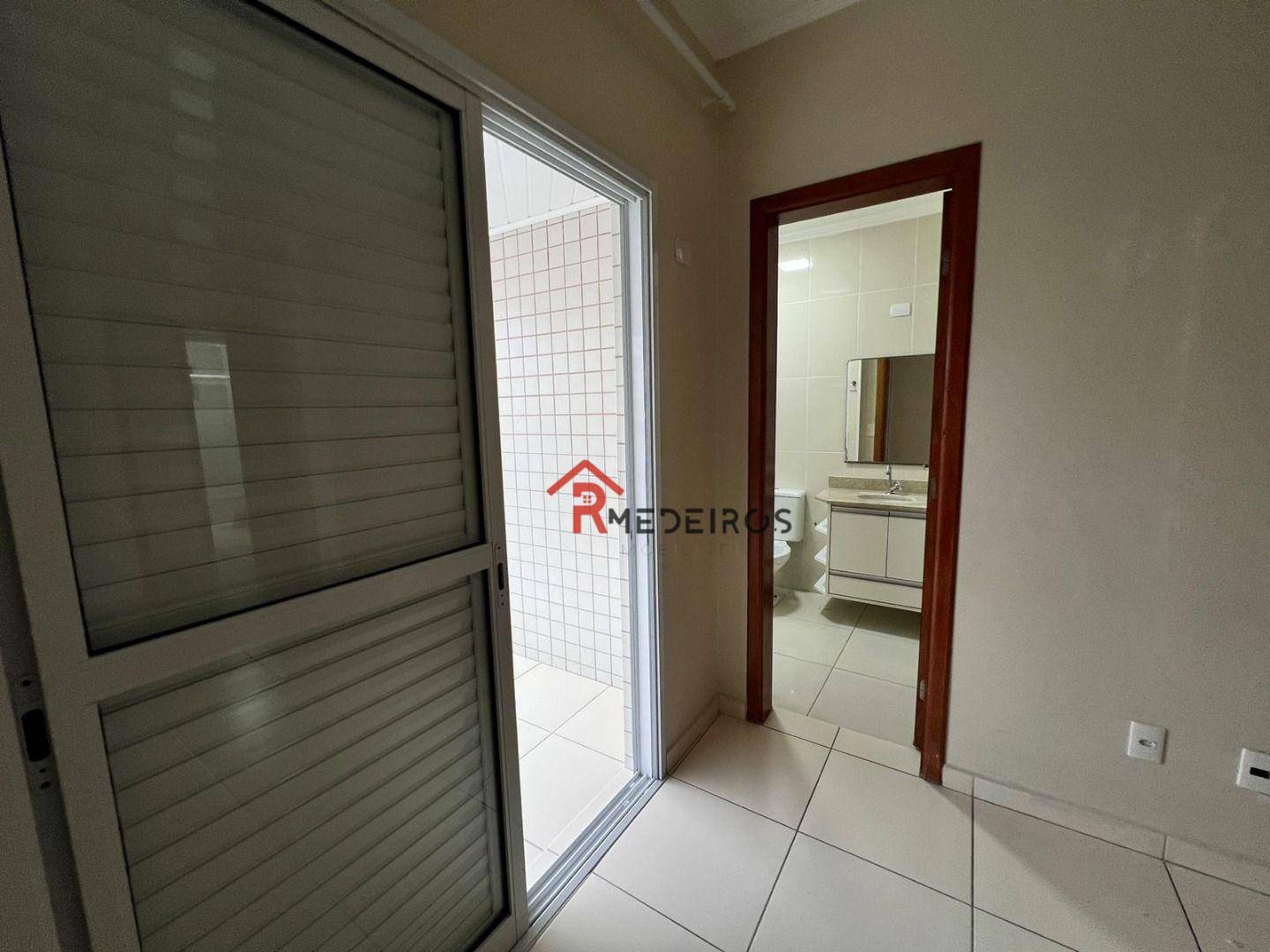 Apartamento para alugar com 4 quartos, 154m² - Foto 12