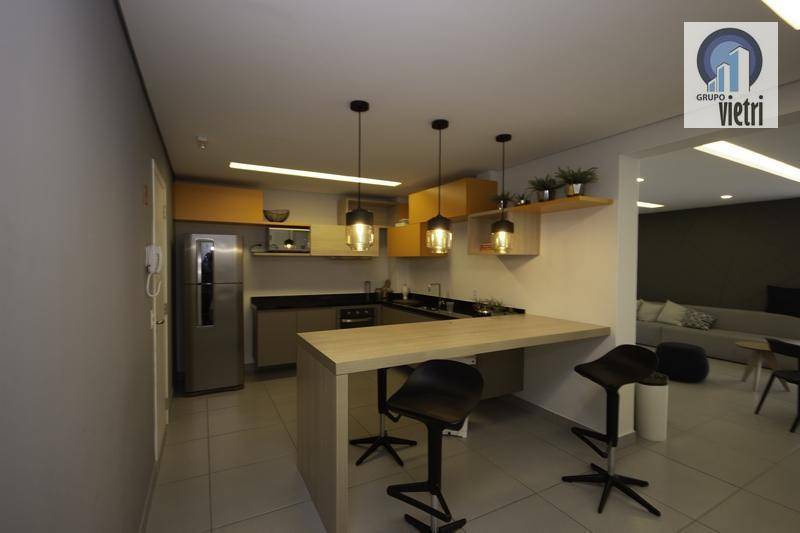 Apartamento à venda com 1 quarto, 33m² - Foto 12