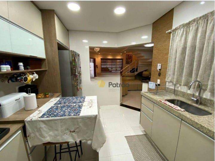 Sobrado à venda com 3 quartos, 165m² - Foto 8