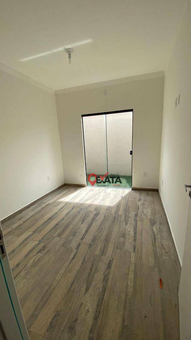 Casa à venda com 3 quartos, 91m² - Foto 9