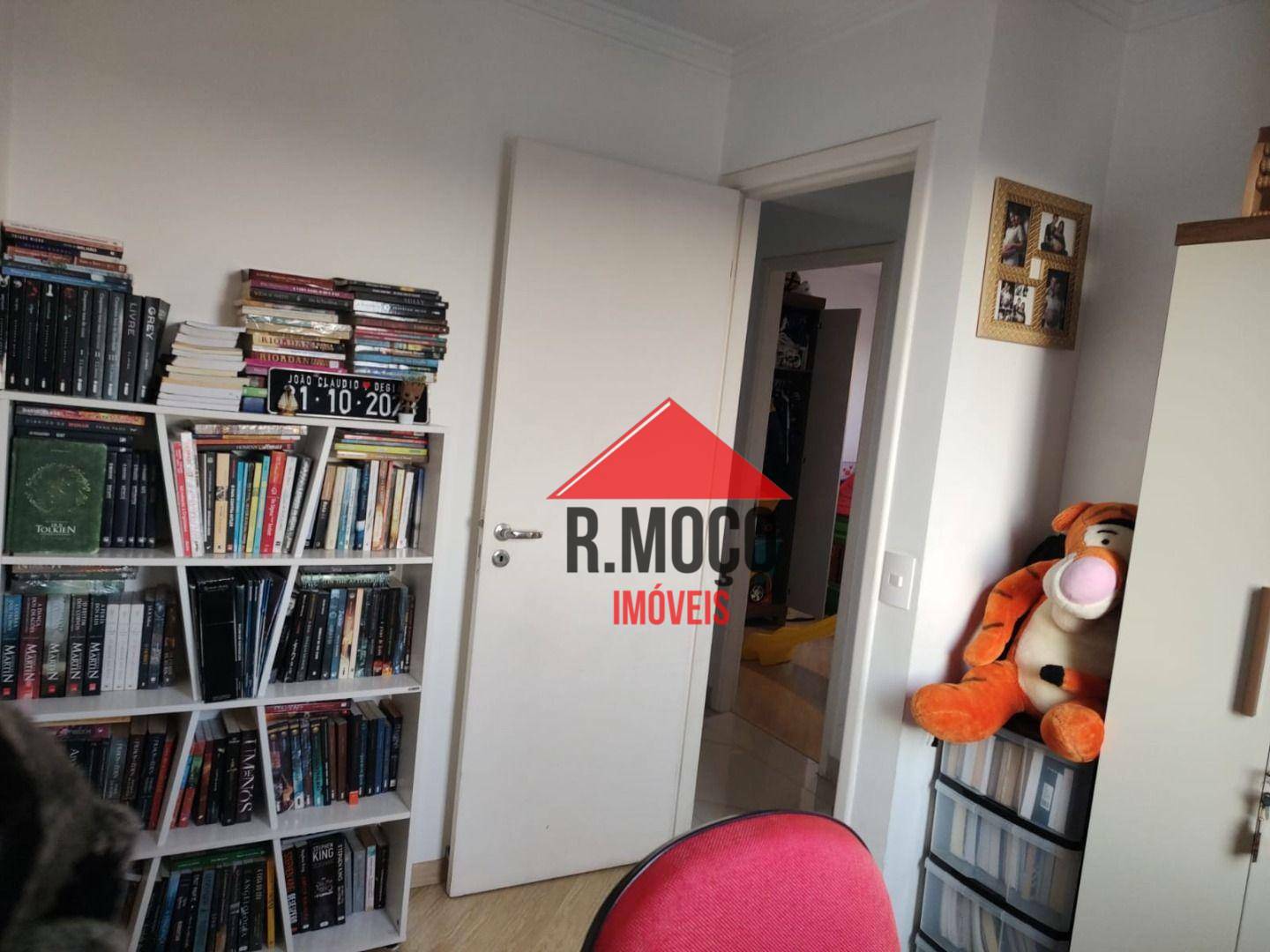 Apartamento à venda com 3 quartos, 64m² - Foto 17