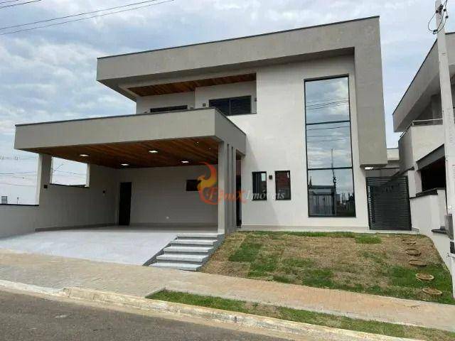 Sobrado à venda com 3 quartos, 243m² - Foto 1