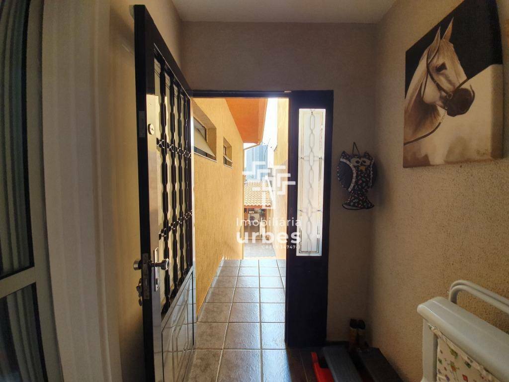 Casa, 4 quartos, 241 m² - Foto 9