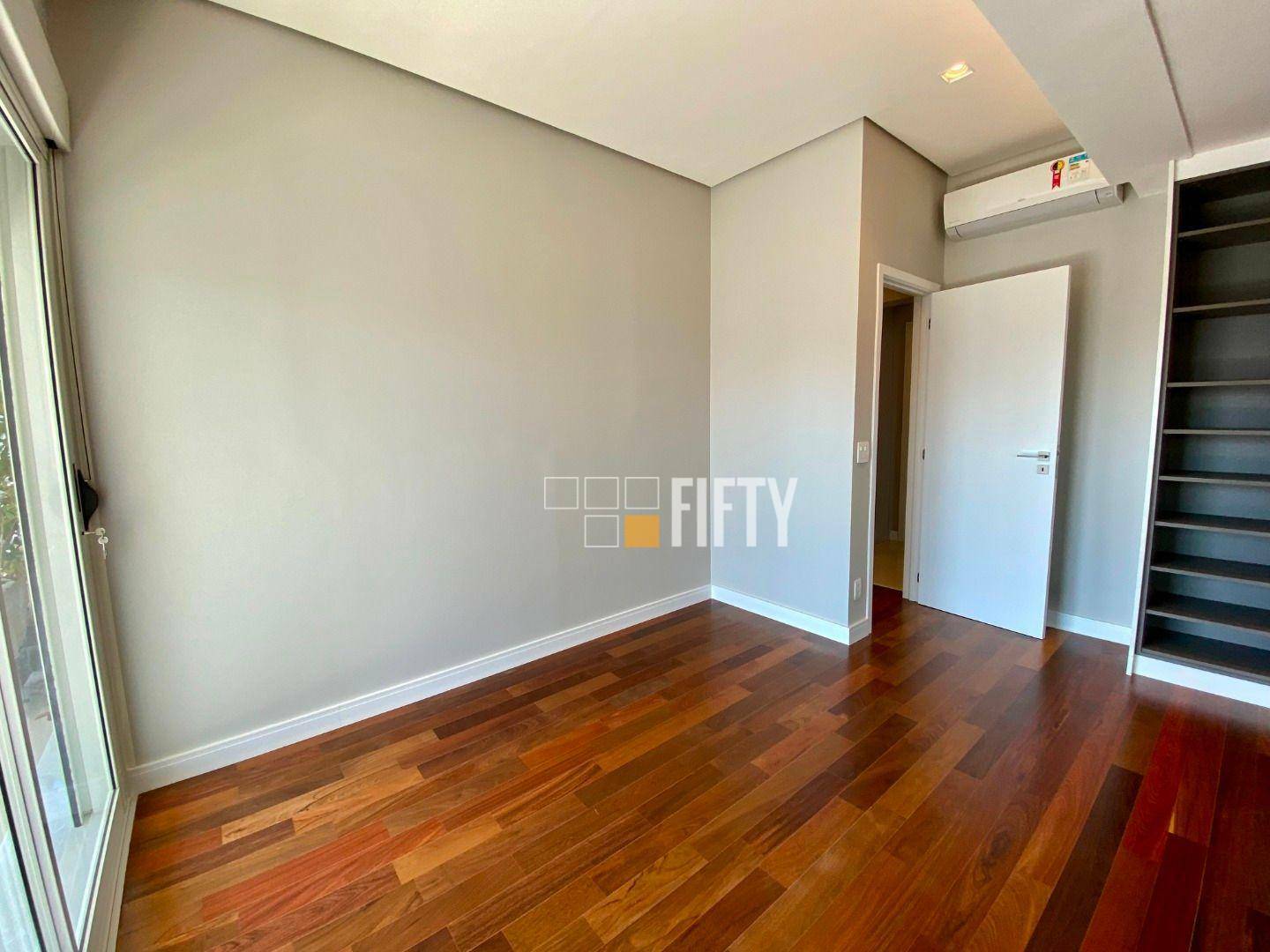 Apartamento para alugar com 3 quartos, 238m² - Foto 34