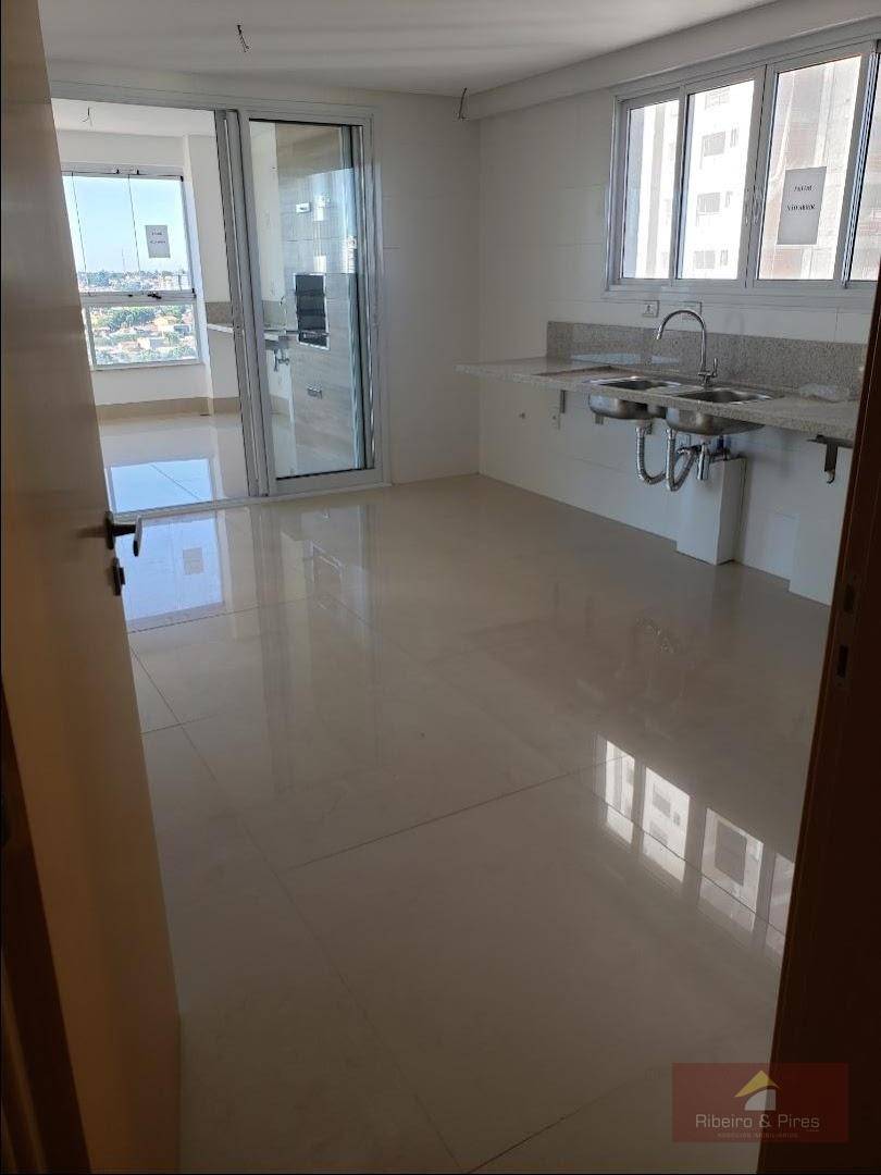 Apartamento à venda com 4 quartos, 261m² - Foto 6