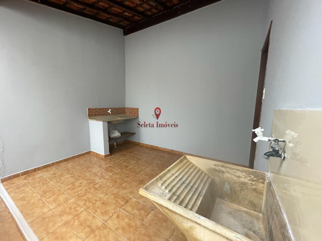 Casa à venda com 3 quartos, 182m² - Foto 18