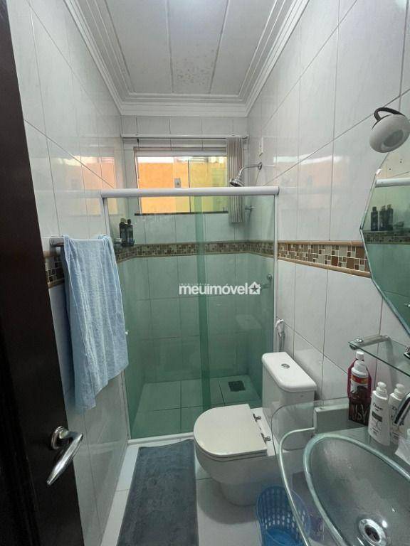 Casa à venda com 3 quartos, 300M2 - Foto 9