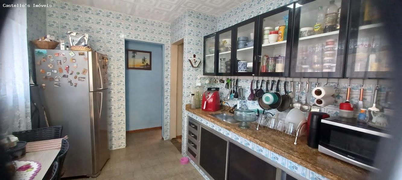 Casa de Condomínio à venda com 3 quartos, 201m² - Foto 18