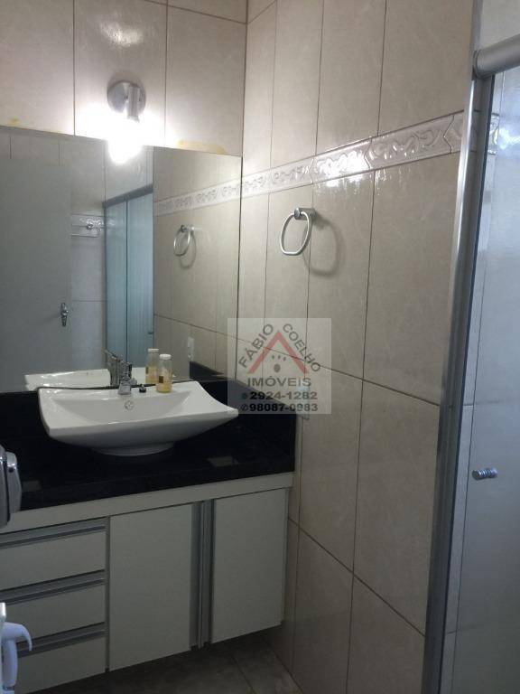 Sobrado à venda com 6 quartos, 168m² - Foto 11