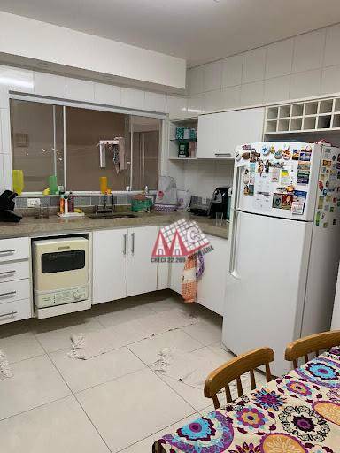 Sobrado à venda com 3 quartos, 257m² - Foto 30