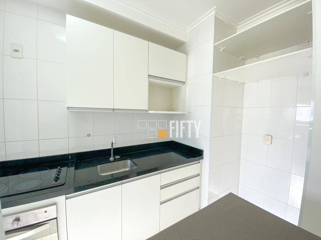 Apartamento para alugar com 1 quarto, 49m² - Foto 8