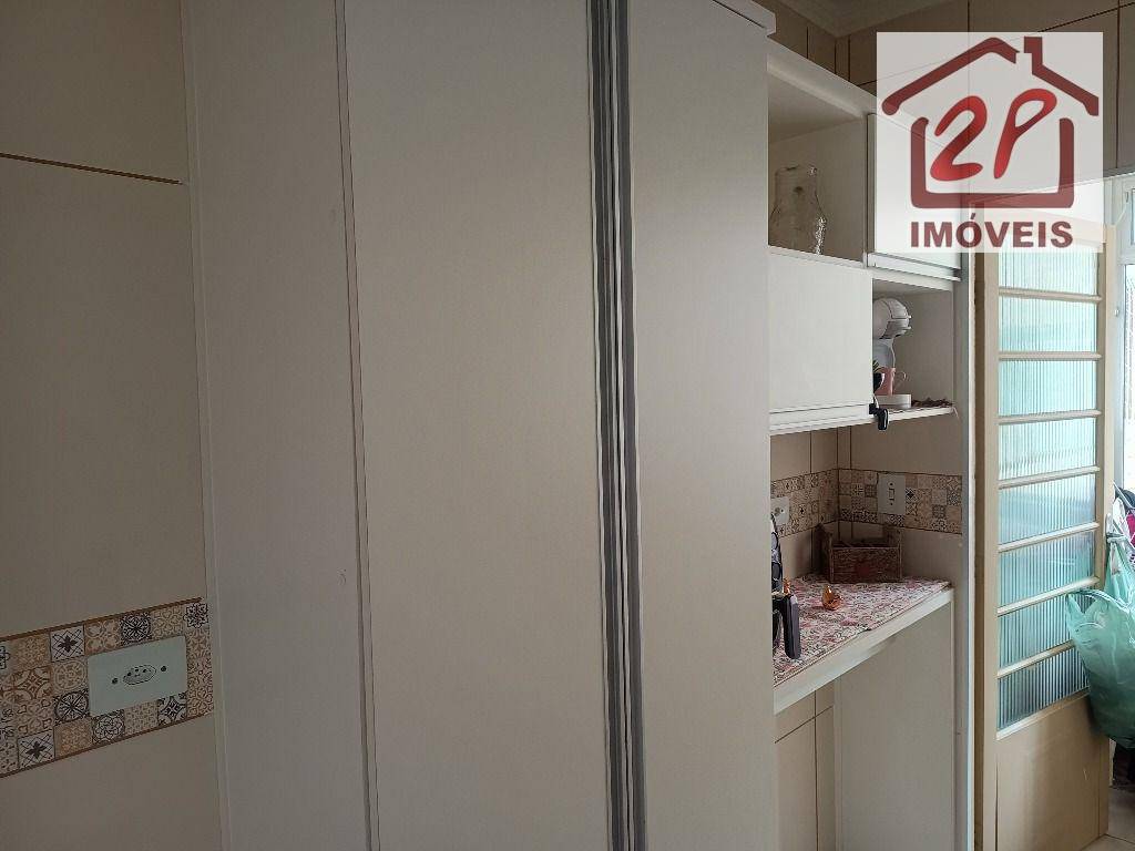 Apartamento à venda com 2 quartos, 63m² - Foto 10