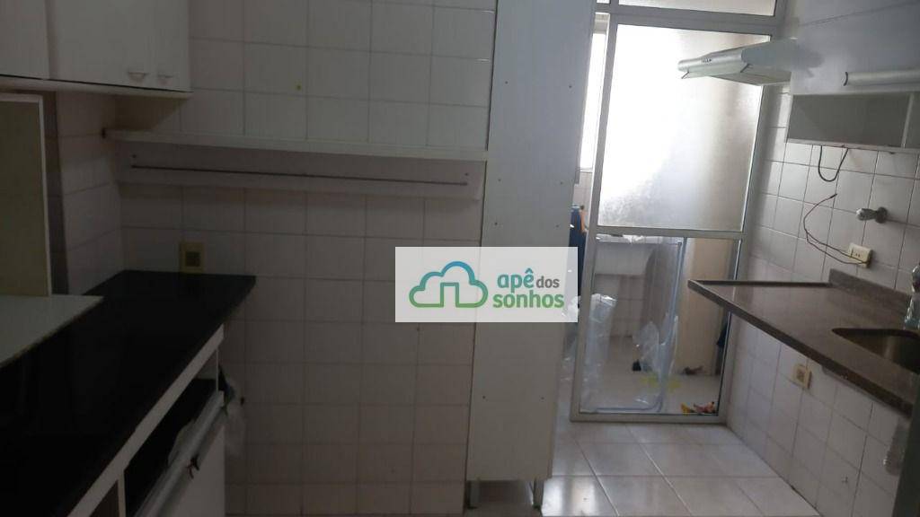 Apartamento à venda com 2 quartos, 64m² - Foto 8