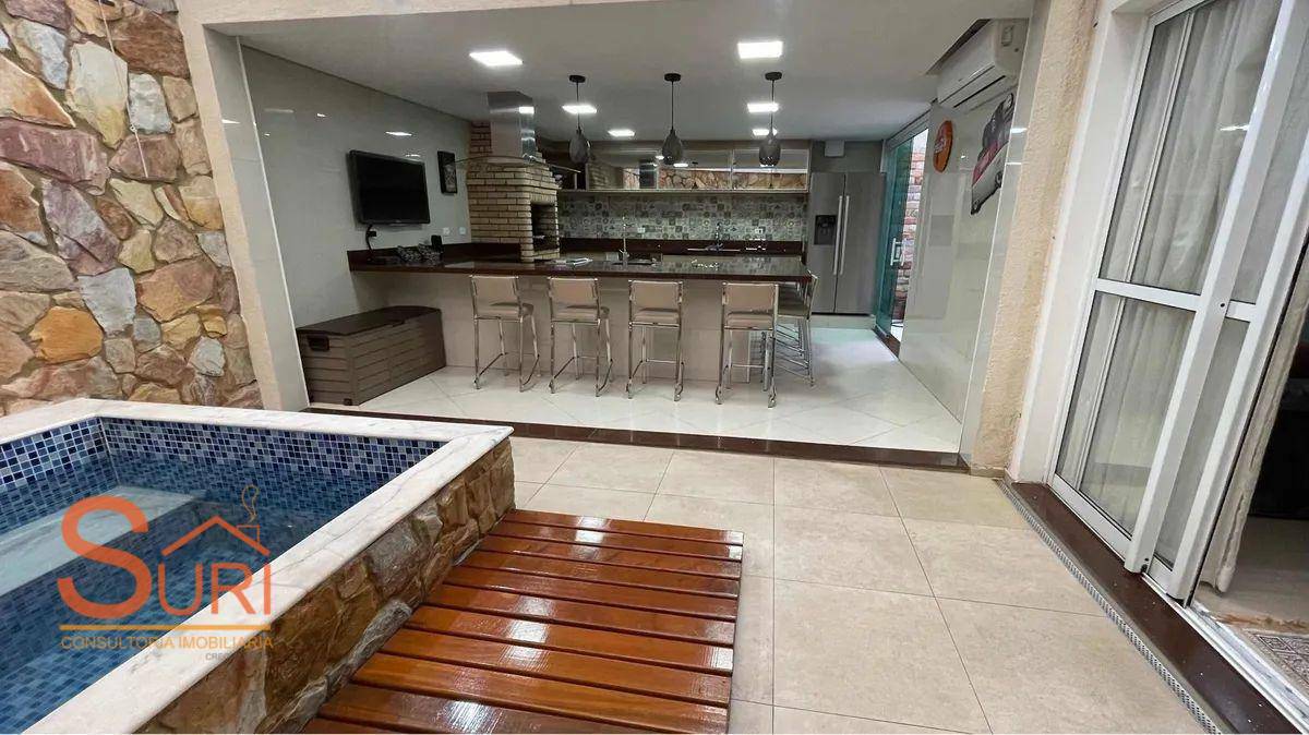 Sobrado à venda com 3 quartos, 256m² - Foto 2