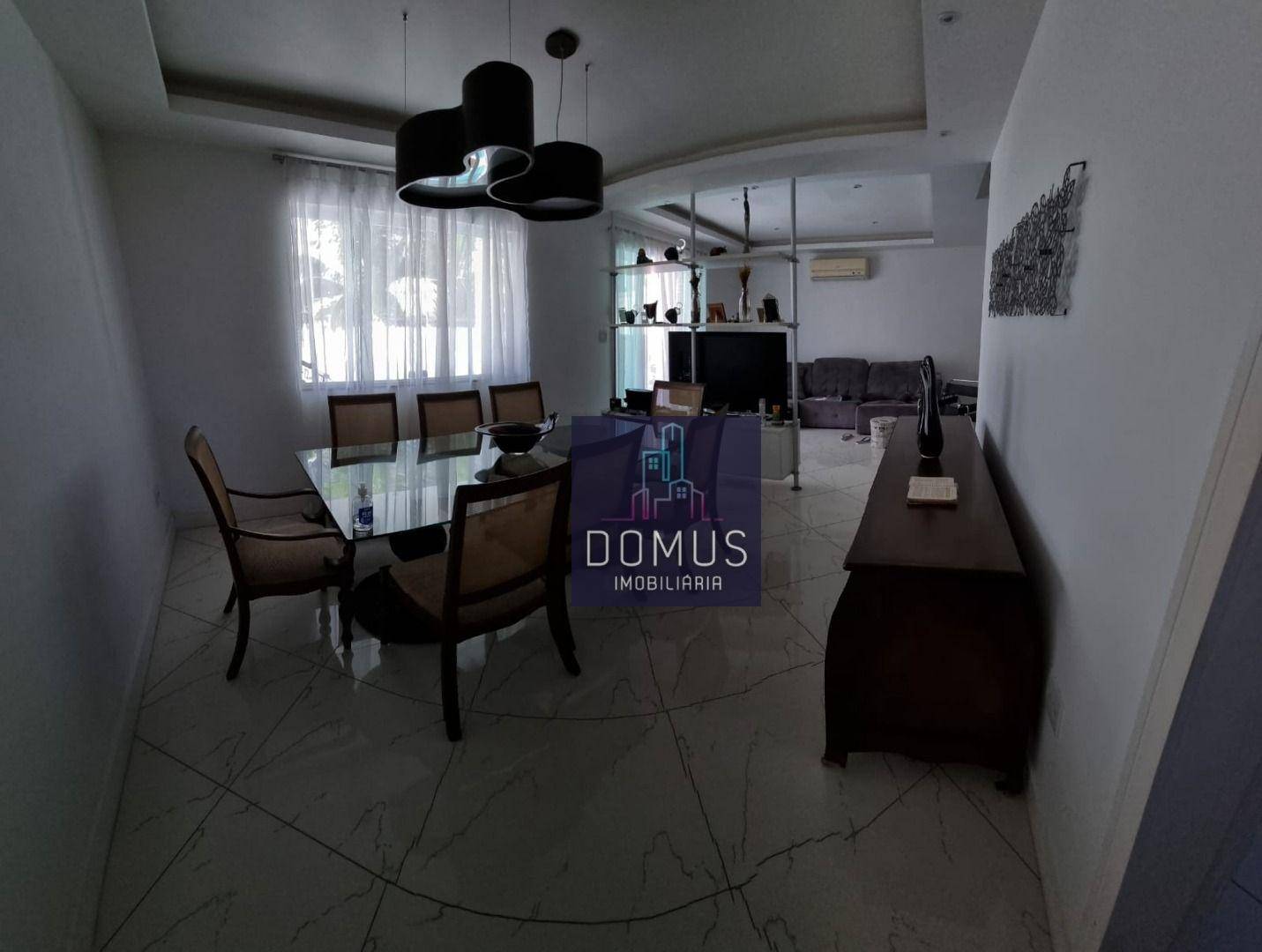 Casa à venda com 4 quartos, 230m² - Foto 4