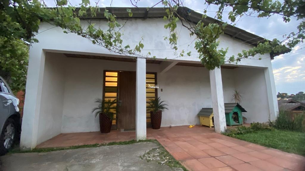 Casa à venda com 4 quartos, 100m² - Foto 1