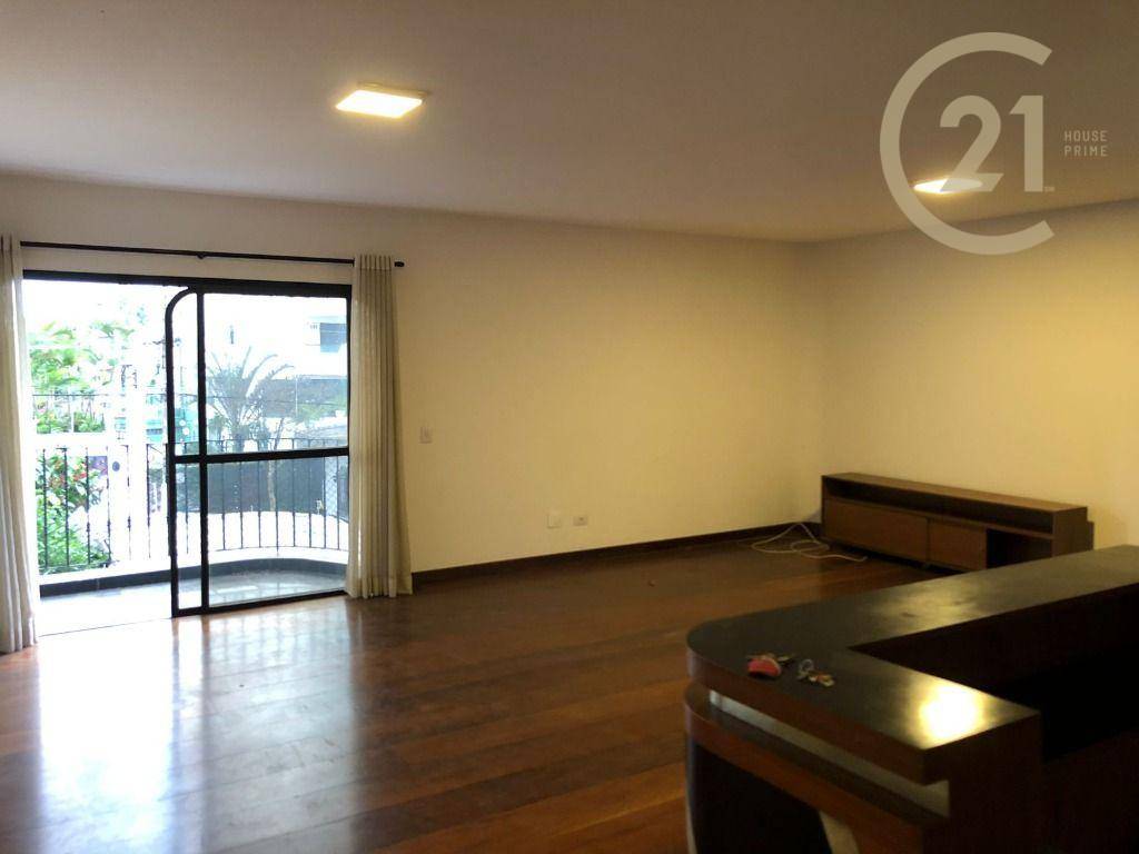 Apartamento à venda com 4 quartos, 196m² - Foto 23